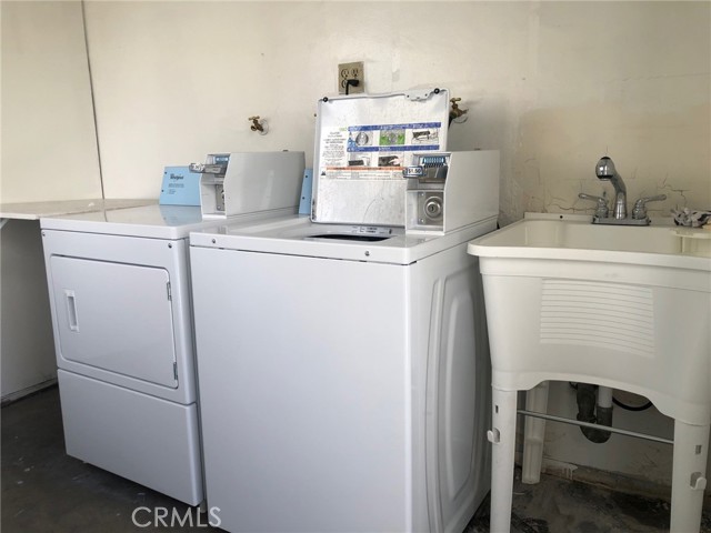 218 N Nicholson Avenue, Monterey Park CA: https://media.crmls.org/medias/35b58b3f-7d31-42f5-9387-d1d8f3cf513f.jpg