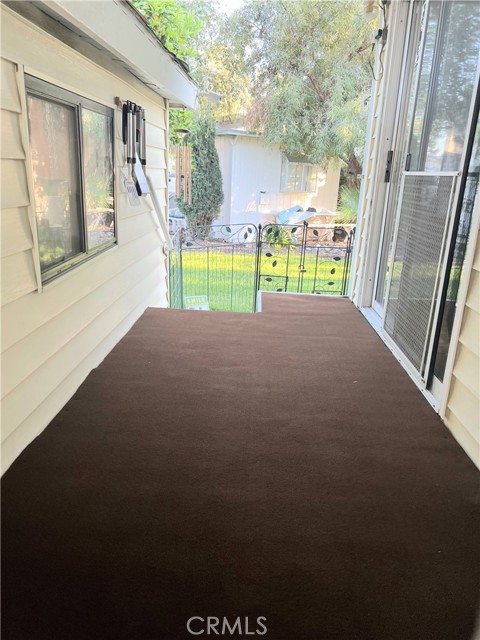 864 Chestnut Drive, San Jacinto CA: https://media.crmls.org/medias/35b59c7b-56cb-49ba-a47f-5520ba81b393.jpg