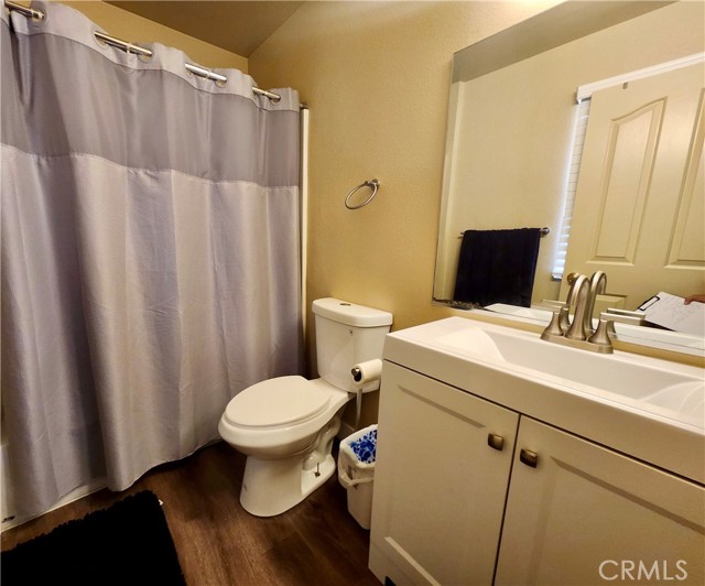 Detail Gallery Image 10 of 14 For 211 E Oasis St, Blythe,  CA 92225 - 3 Beds | 2 Baths