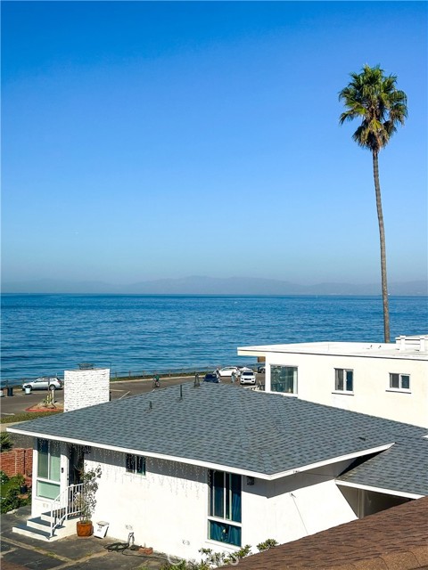 Detail Gallery Image 14 of 25 For 320 Paseo De La Playa #C,  Redondo Beach,  CA 90277 - 3 Beds | 3 Baths