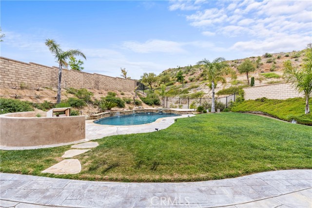 Detail Gallery Image 37 of 44 For 20508 Charlie Ct, Saugus,  CA 91350 - 4 Beds | 3 Baths