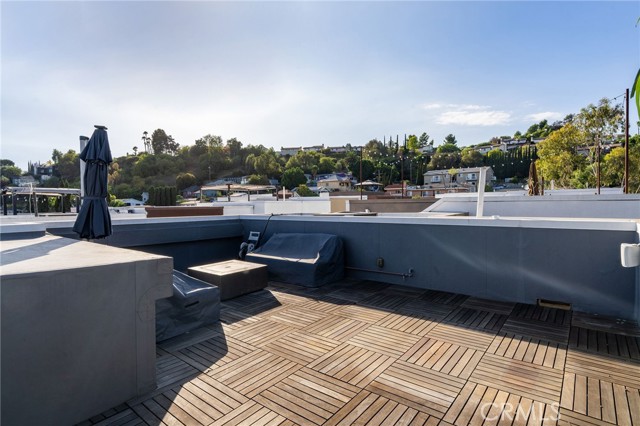 Detail Gallery Image 22 of 25 For 2201 Tom Mix, Silver Lake Los Angeles,  CA 90026 - 2 Beds | 2/1 Baths