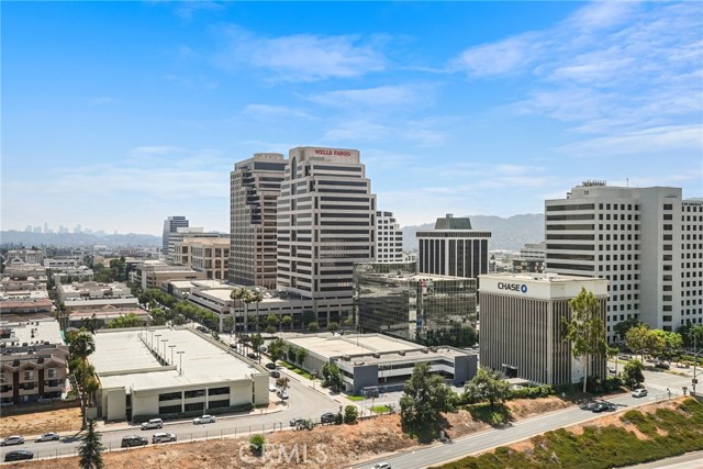 Detail Gallery Image 38 of 66 For 222 Monterey Rd #1203,  Glendale,  CA 91206 - 2 Beds | 2 Baths