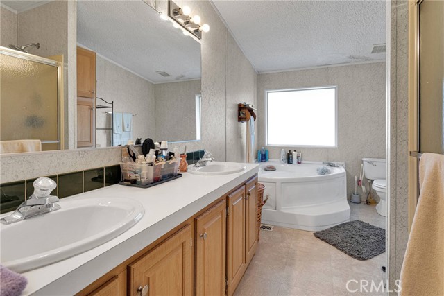 Detail Gallery Image 30 of 51 For 13365 Aster Rd, Victorville,  CA 92392 - 4 Beds | 2 Baths