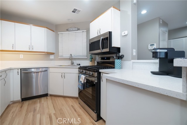 Detail Gallery Image 11 of 40 For 2951 via Milano #108,  Corona,  CA 92879 - 2 Beds | 2 Baths