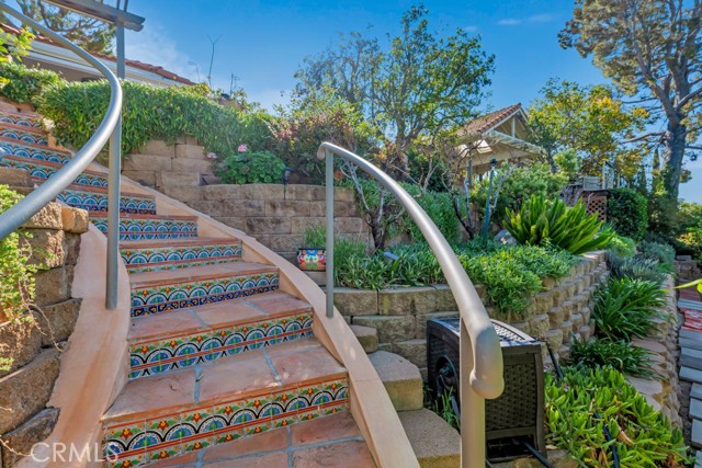 Detail Gallery Image 35 of 50 For 11431 Porter Valley, Porter Ranch,  CA 91326 - 3 Beds | 2 Baths