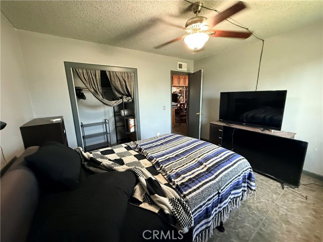 Detail Gallery Image 28 of 35 For 18837 6th, Bloomington,  CA 92316 - 3 Beds | 2 Baths