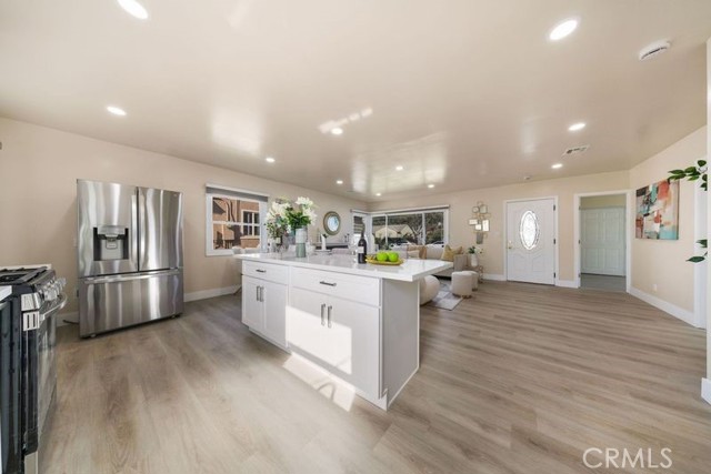 Detail Gallery Image 5 of 20 For 821 S 10th St, Montebello,  CA 90640 - 3 Beds | 2 Baths