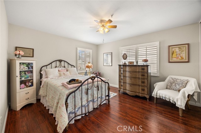 Detail Gallery Image 7 of 21 For 16209 Seminole Way, Fontana,  CA 92336 - 5 Beds | 3/1 Baths