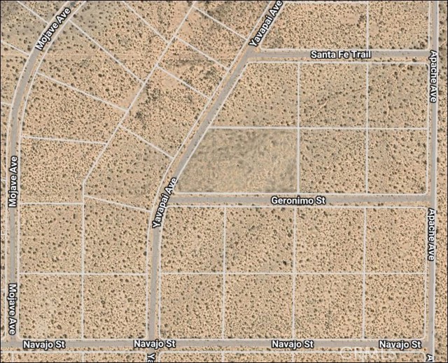 1111 Apache Ave, Adelanto CA: https://media.crmls.org/medias/35bbef07-5e1e-4149-8518-fafddcbd283b.jpg