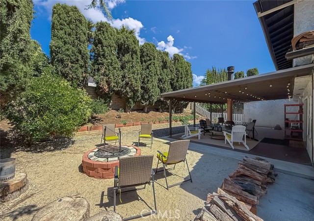 3301 Blue Ridge Court, Thousand Oaks CA: https://media.crmls.org/medias/35bc21e7-f04f-45c5-baee-34f3a3006f64.jpg