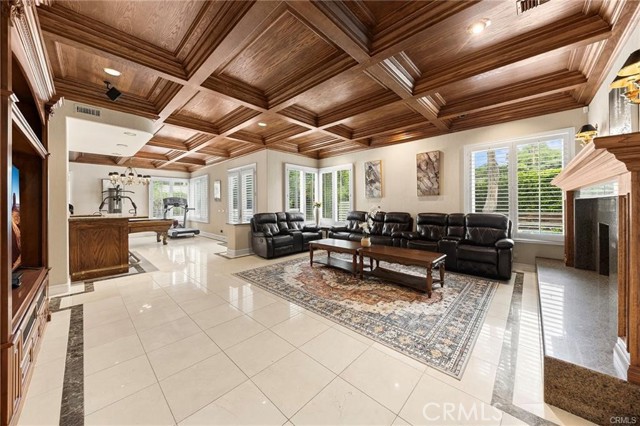 Detail Gallery Image 18 of 73 For 779 Coral Tree, Upland,  CA 91784 - 6 Beds | 5/2 Baths