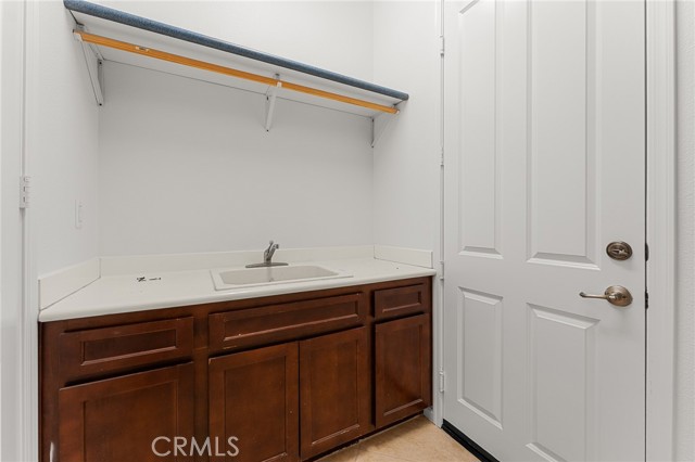 11533 Stoney Brook Court, Beaumont CA: https://media.crmls.org/medias/35bd019a-90c8-4c35-ad80-7a722c556ce9.jpg