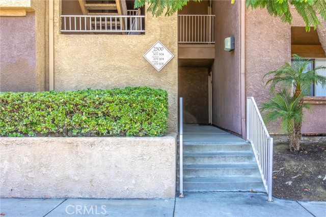 Detail Gallery Image 9 of 42 For 2500 San Gabriel #202,  Corona,  CA 92882 - 1 Beds | 1 Baths
