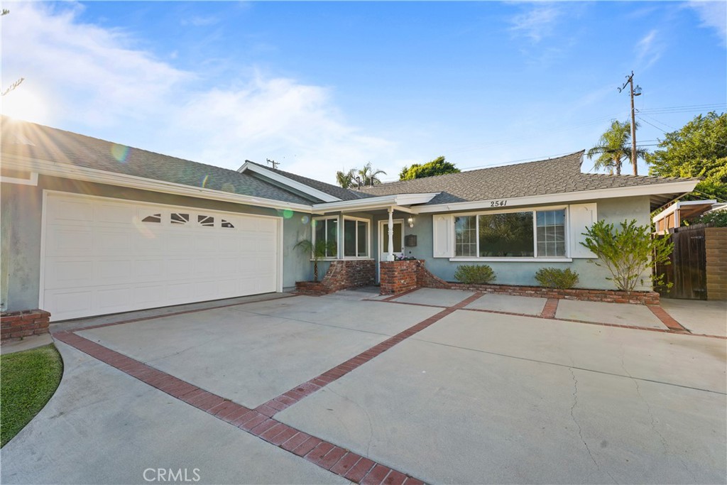 2541 W Cobblestone Road