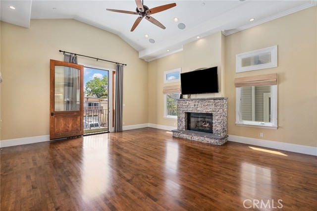 1533 Goodman Avenue, Redondo Beach CA: https://media.crmls.org/medias/35bdbddf-e334-48eb-9e47-ab8ea93c6421.jpg