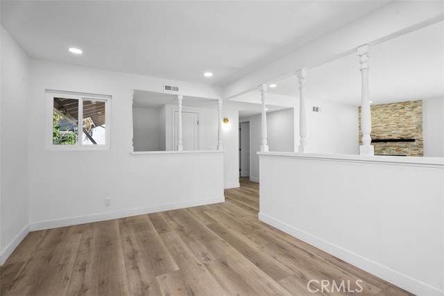 Detail Gallery Image 10 of 28 For 913 S Diamond, Santa Ana,  CA 92704 - 5 Beds | 2 Baths