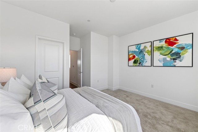 Detail Gallery Image 17 of 46 For 418 Lobata, Irvine,  CA 92618 - 4 Beds | 3/1 Baths