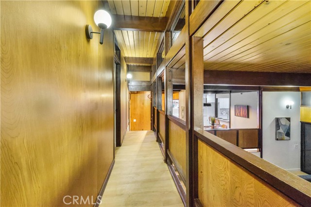 20289 Westpoint Drive, Riverside CA: https://media.crmls.org/medias/35bf84ef-996b-4bd7-884b-5491c1c1345c.jpg