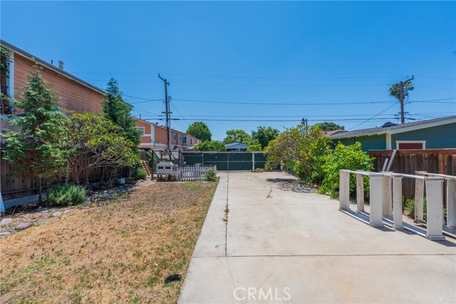 1120 W Chestnut Street, Anaheim CA: https://media.crmls.org/medias/35bfbaff-512b-451d-a8e7-92fb41563d86.jpg