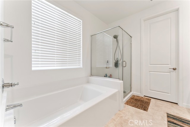 11452 Pinon Trail, Yucaipa CA: https://media.crmls.org/medias/35c02895-8b6d-426e-b50d-e6f580428ea9.jpg