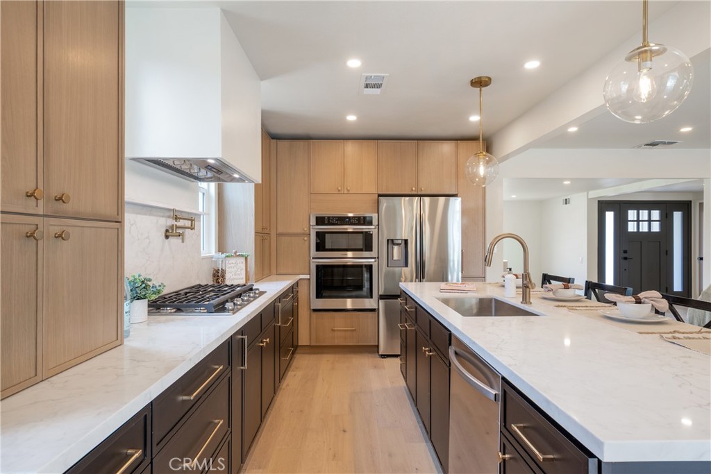 MLS #CV25177560 img 14