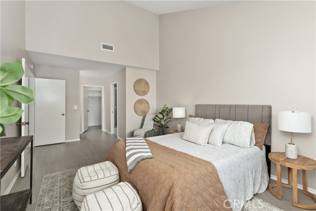 Detail Gallery Image 18 of 36 For 8405 Sweetwater Cir, Huntington Beach,  CA 92646 - 4 Beds | 3 Baths