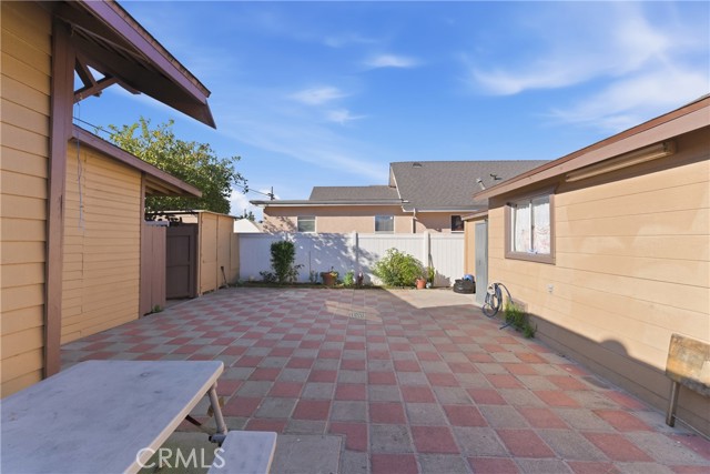 Detail Gallery Image 16 of 57 For 608 W 52nd, Los Angeles,  CA 90037 - 3 Beds | 2 Baths