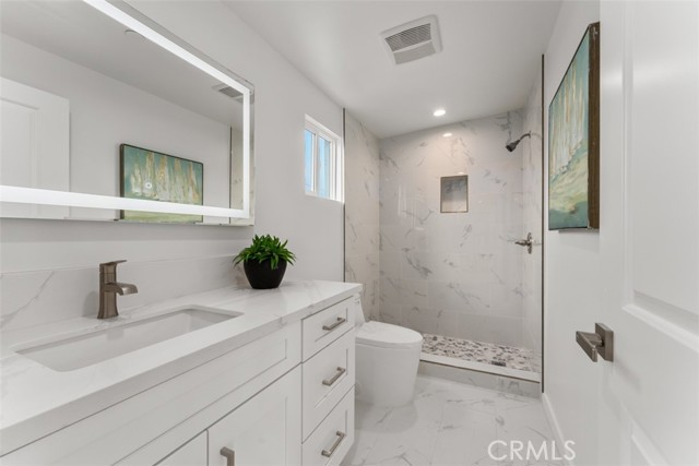 Detail Gallery Image 32 of 46 For 1143 Turnbull Canyon Road #C,  Hacienda Heights,  CA 91745 - 3 Beds | 3/1 Baths