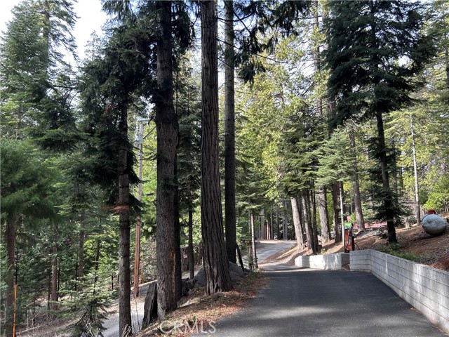 Detail Gallery Image 5 of 5 For 7771 White Chief Mountain Rd, Fish Camp,  CA 93623 - 2 Beds | 1 Baths