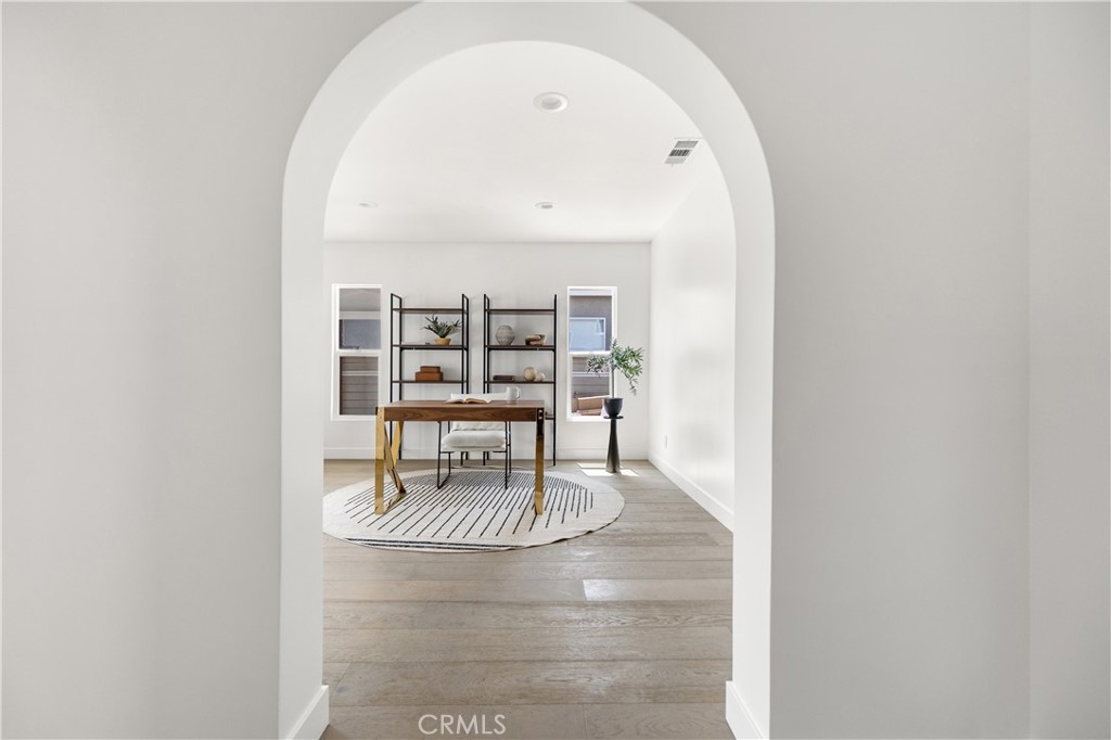 MLS #DW25176930 img 14