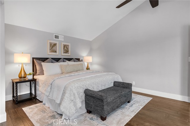 3652 San Joaquin Avenue, Los Alamitos CA: https://media.crmls.org/medias/35c4a1b9-7df6-42cd-b288-49a931eac688.jpg