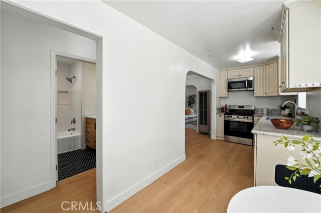 Detail Gallery Image 21 of 65 For 5841 Arroyo Dr, Los Angeles,  CA 90042 - 3 Beds | 3 Baths
