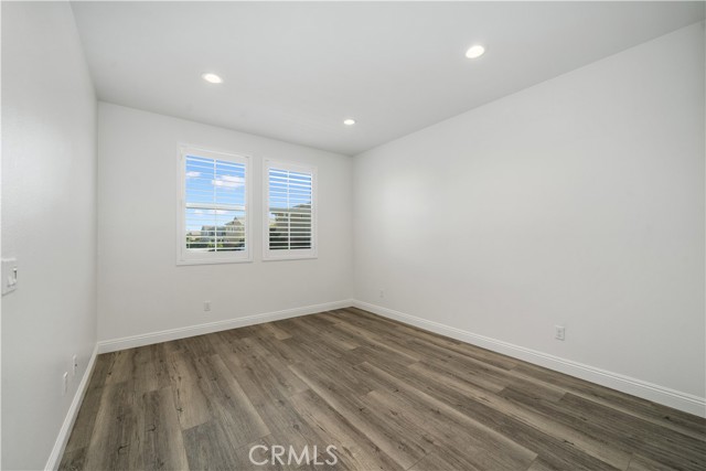 30902 Palette Road, Murrieta CA: https://media.crmls.org/medias/35c55d6e-9d15-4311-80bd-5fa28e8e7c1e.jpg