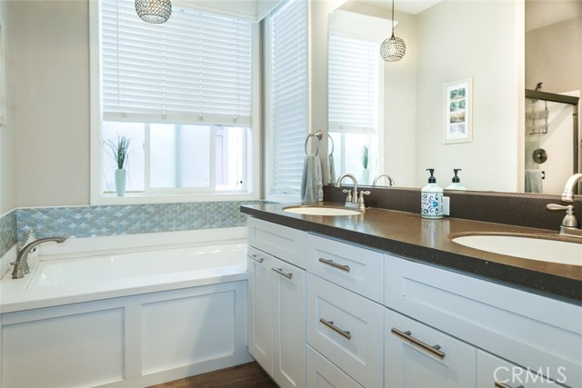 35c5705d 7613 4fd9 8305 Dbc16728ef7d