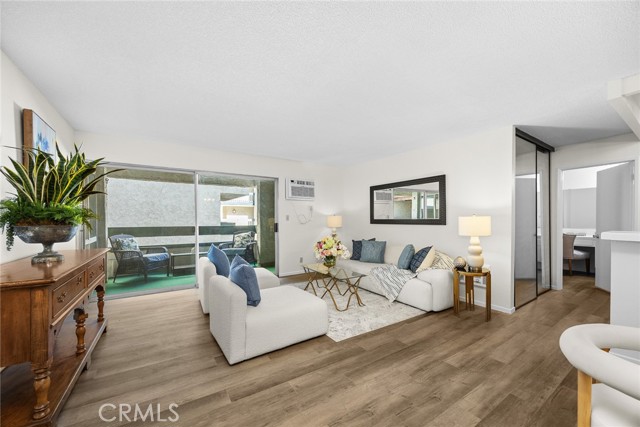 Detail Gallery Image 23 of 44 For 360 S Euclid Ave #219,  Pasadena,  CA 91101 - 2 Beds | 2 Baths