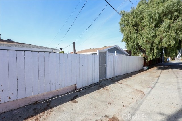 305 S Pardee Street, San Diego, California 92113, ,Residential Income,For Sale,305 S Pardee Street,CRMB24230805