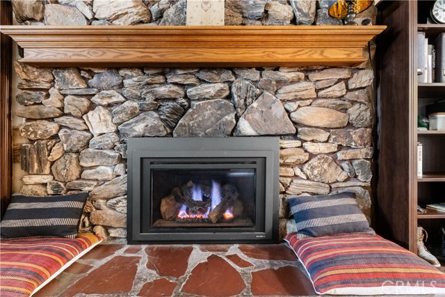 Detail Gallery Image 16 of 44 For 1145 Rivera Dr, Wrightwood,  CA 92397 - 3 Beds | 2 Baths