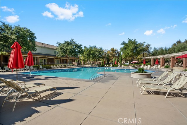 Detail Gallery Image 20 of 37 For 5604 Altamura Way #10,  Fontana,  CA 92336 - 4 Beds | 3 Baths