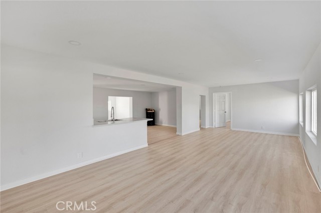 Detail Gallery Image 11 of 54 For 30263 State Highway 18, Lucerne Valley,  CA 92356 - 4 Beds | 2 Baths