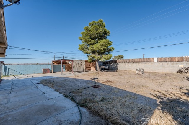 Detail Gallery Image 12 of 14 For 25416 Cheryle St, Barstow,  CA 92311 - 3 Beds | 1/1 Baths