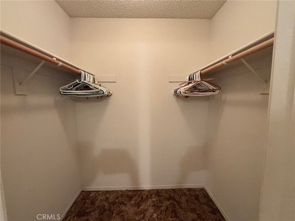 https://media.crmls.org/medias/35c8bb8f-e63d-4abe-a6ab-428ade40307a.jpg?preset=X-Large