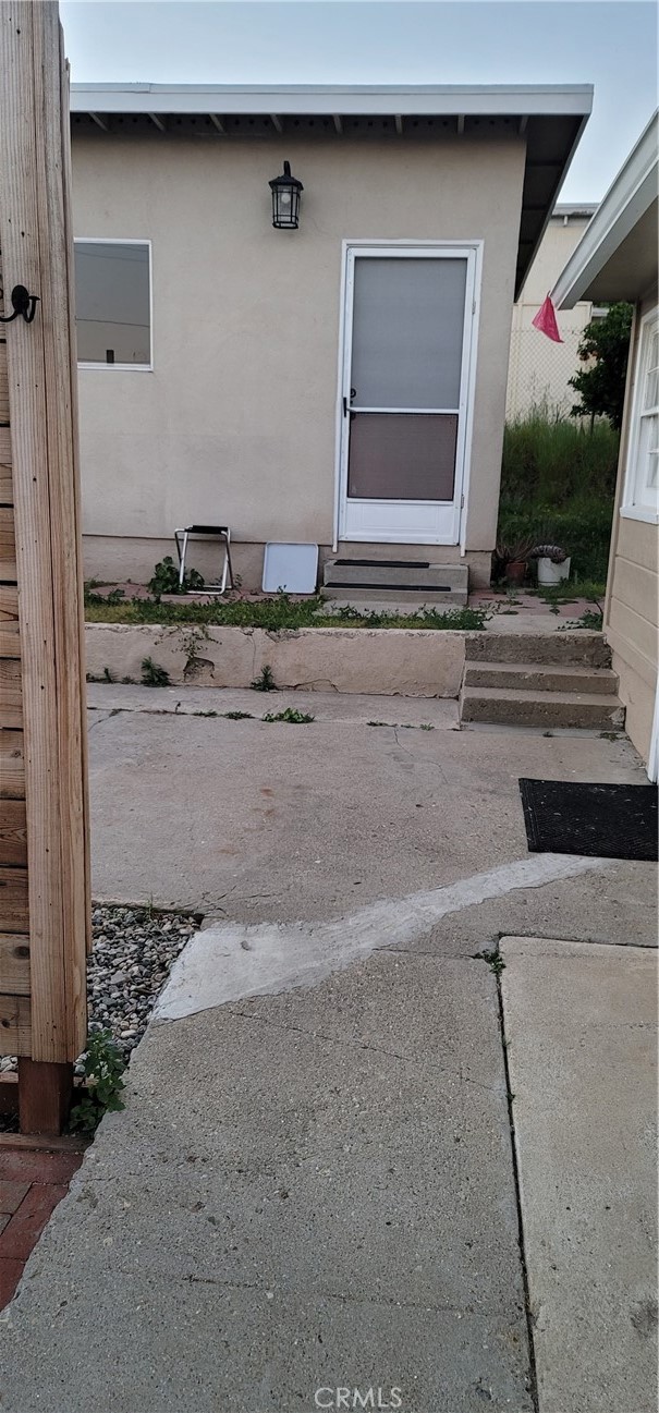 Detail Gallery Image 2 of 7 For 10519 Nopalito St, Ventura,  CA 93304 - 1 Beds | 1 Baths