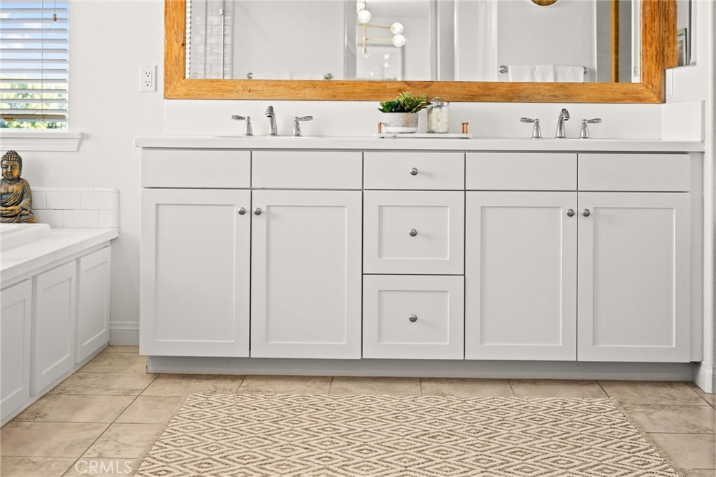 MLS #IV25241232 image #61