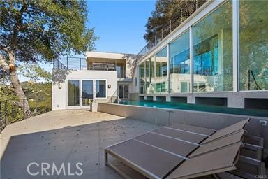 Detail Gallery Image 15 of 47 For 9716 Oak Pass Rd, Beverly Hills,  CA 90210 - 6 Beds | 3/2 Baths