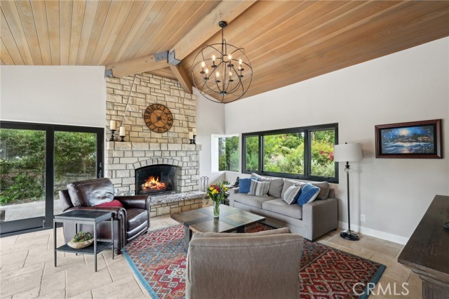 2718 Via Victoria, Palos Verdes Estates CA: https://media.crmls.org/medias/35cb680c-b50d-4411-904e-9b462d85a35c.jpg