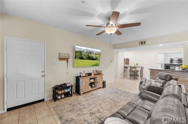 Detail Gallery Image 5 of 63 For 41410 Juniper St #114,  Murrieta,  CA 92562 - 3 Beds | 2 Baths