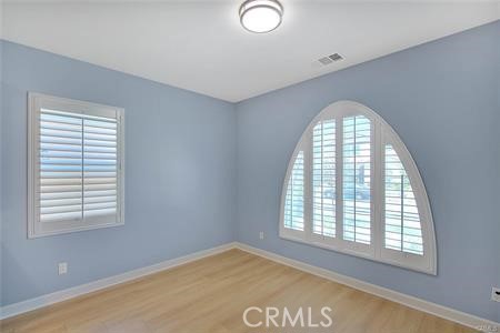 2748 Devonshire Lane, Ontario CA: https://media.crmls.org/medias/35cd6870-fbd1-4a5a-ae2e-a1fd54aea272.jpg