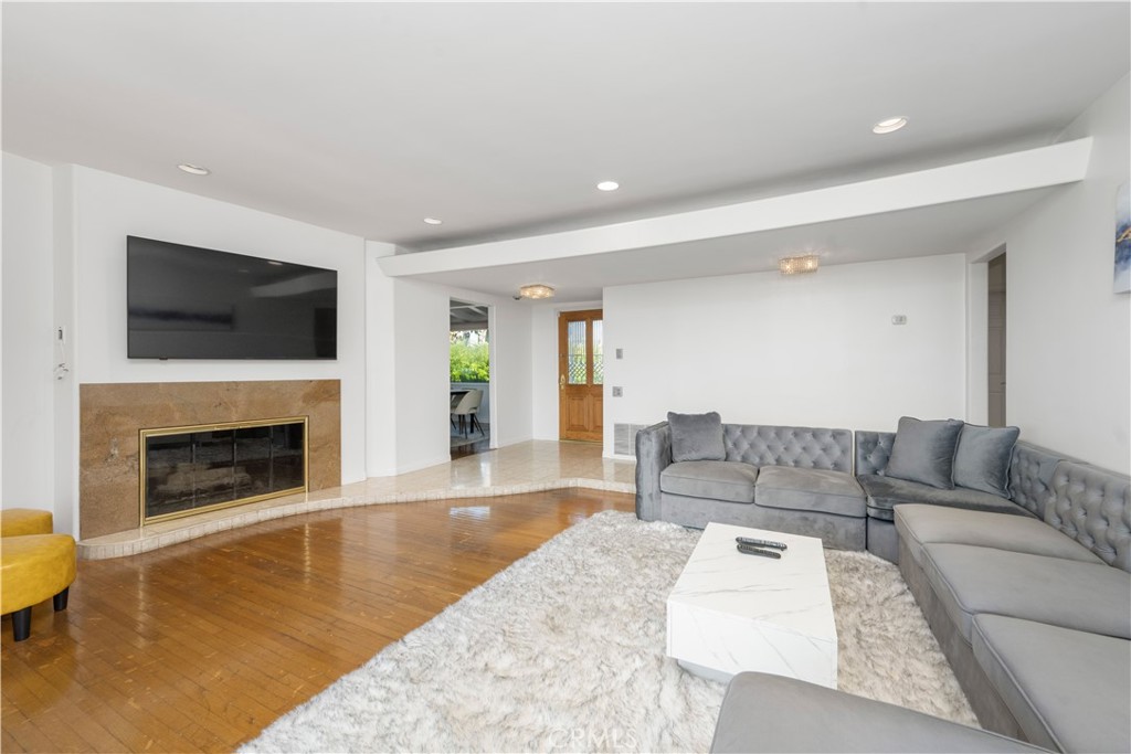 4033 Cody RoadSherman Oaks img 19
