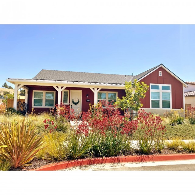Detail Gallery Image 1 of 1 For 350 E Cherry Ave, Arroyo Grande,  CA 93420 - 3 Beds | 2 Baths